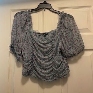 NWOT Shirred floral crop top